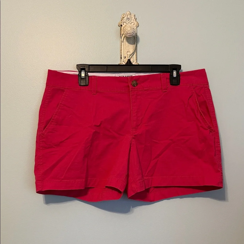 Old Navy Shorts - Picture 1 of 3